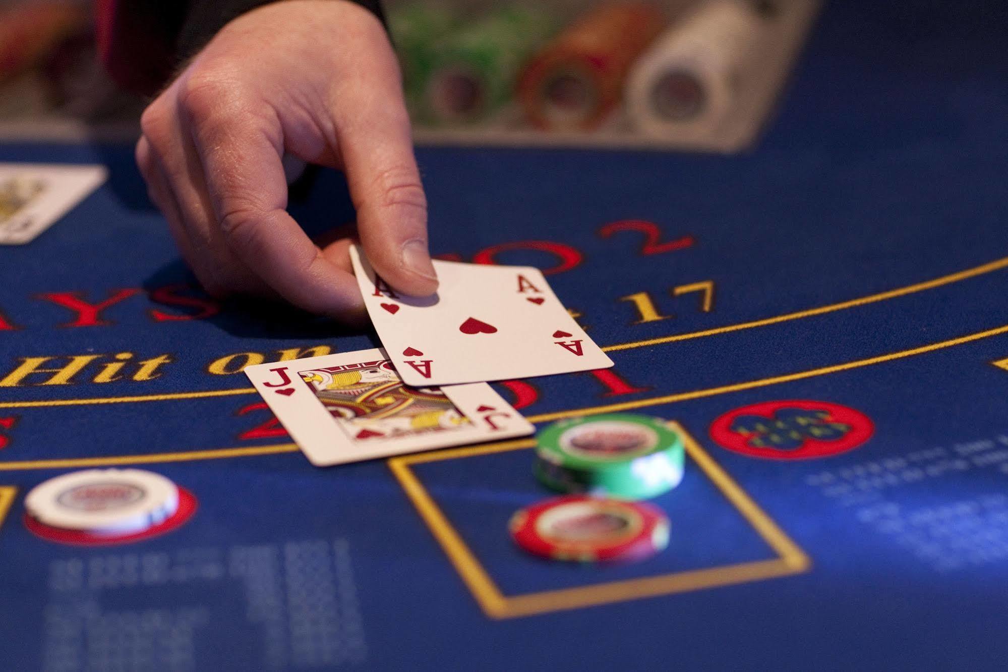 Hotel Casino New Nouveau Brunswick Μόνκτον Εξωτερικό φωτογραφία